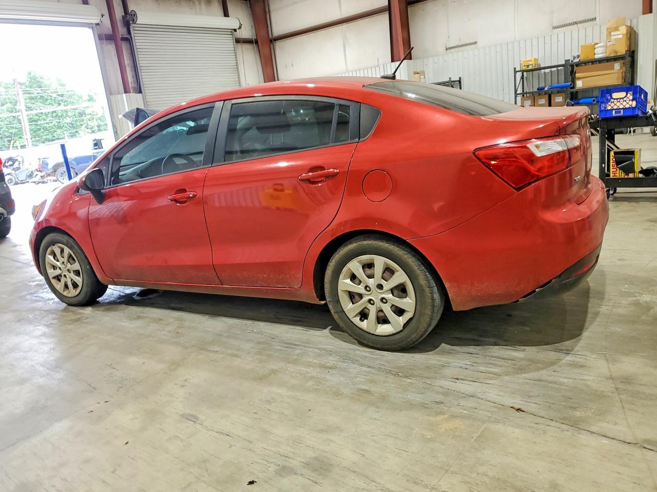 2015 Kia Rio - Фото 2