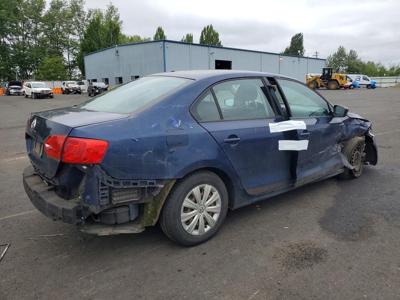 2011 Volkswagen Jetta Base - Фото 3