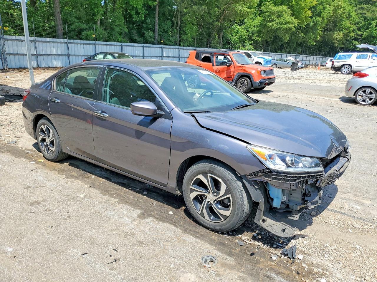 2017 Honda Accord Lx - Image 4