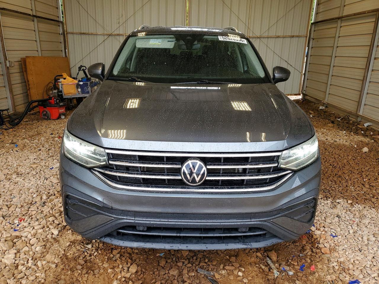 2024 Volkswagen Tiguan Se - Image 5