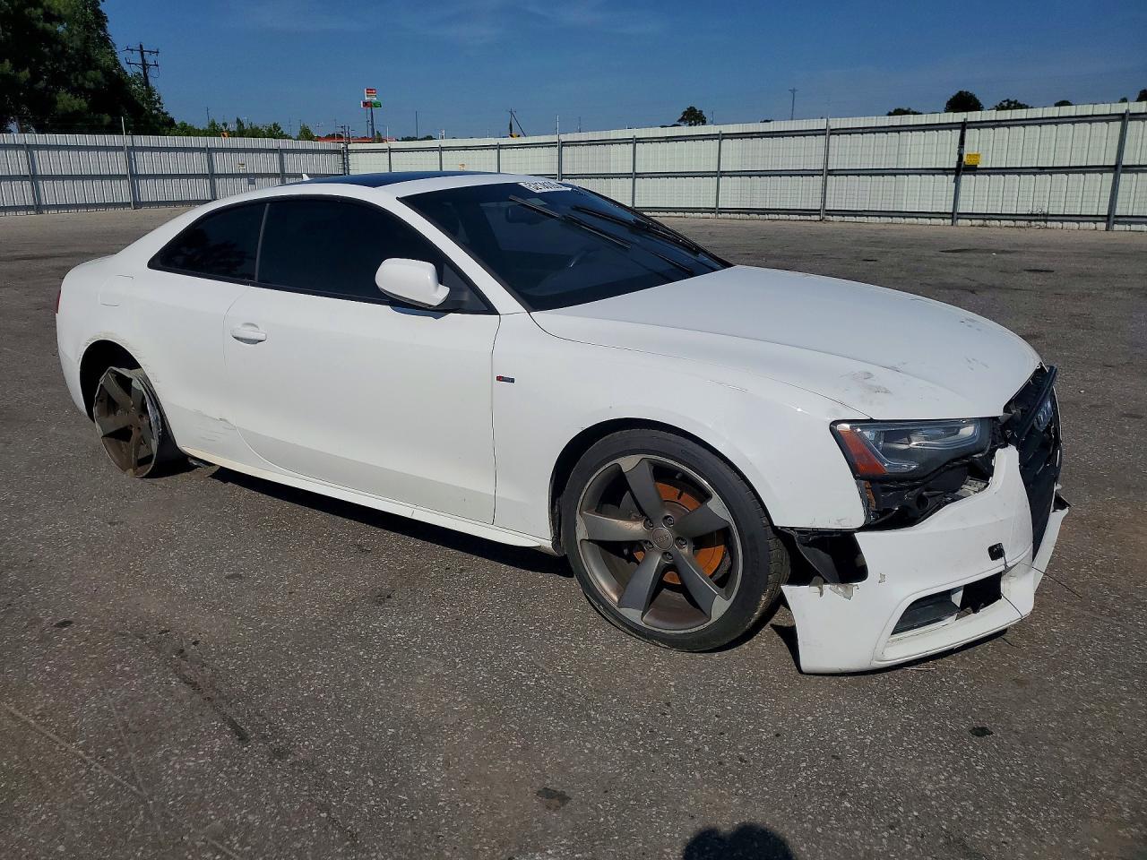 2015 Audi A5 Premium Plus - Фото 4