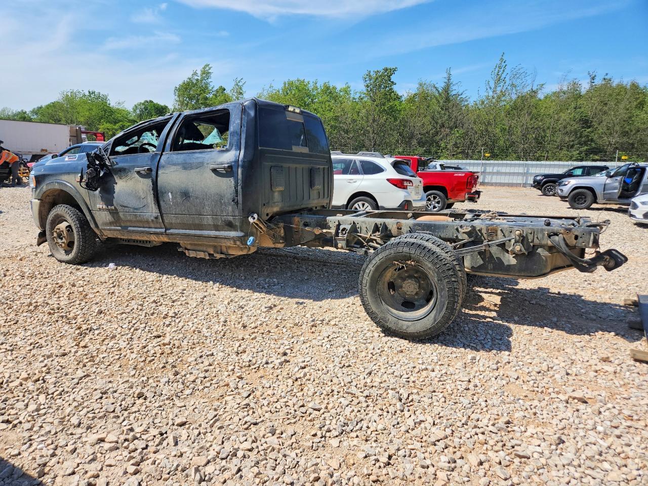 2022 Ram 3500 - Фото 2