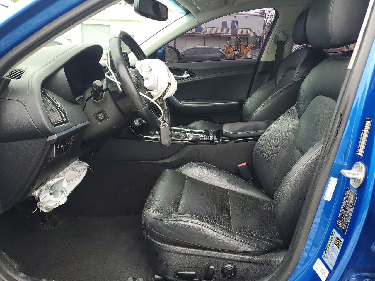 2018 Kia Stinger Premium - Image 7