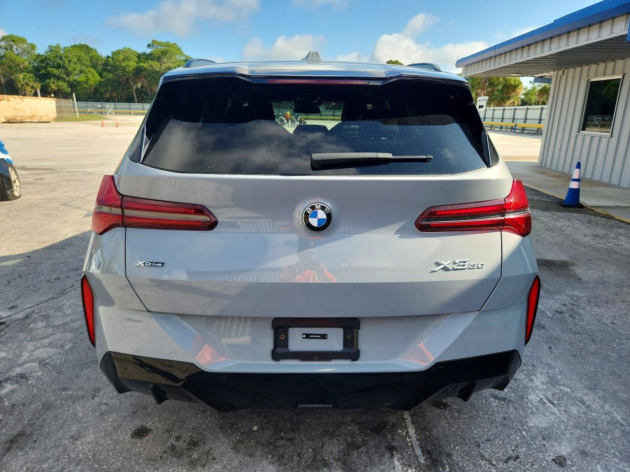2025 BMW X3 30 xDrive - Фото 6
