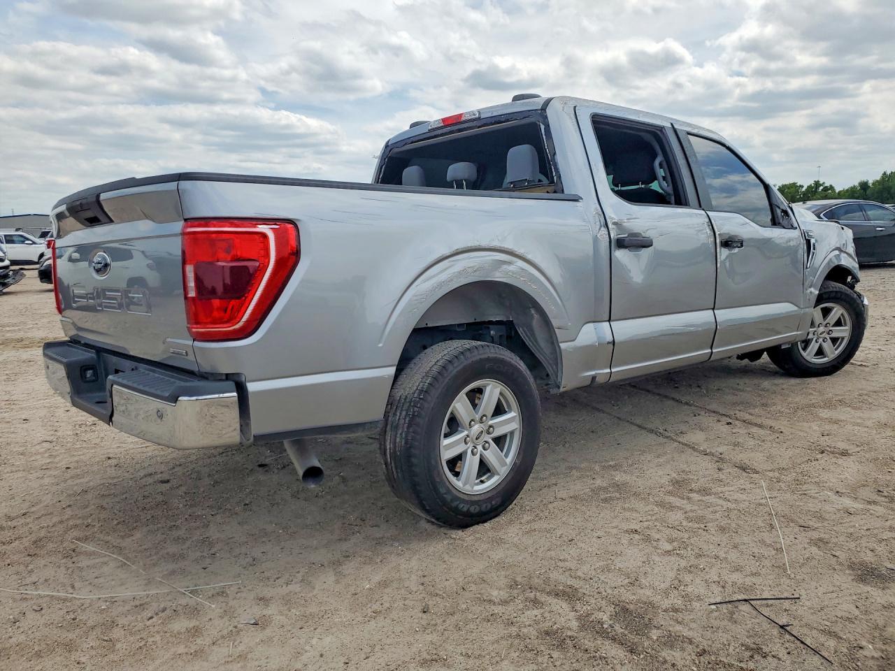 2023 Ford F150 Supercrew - Image 3