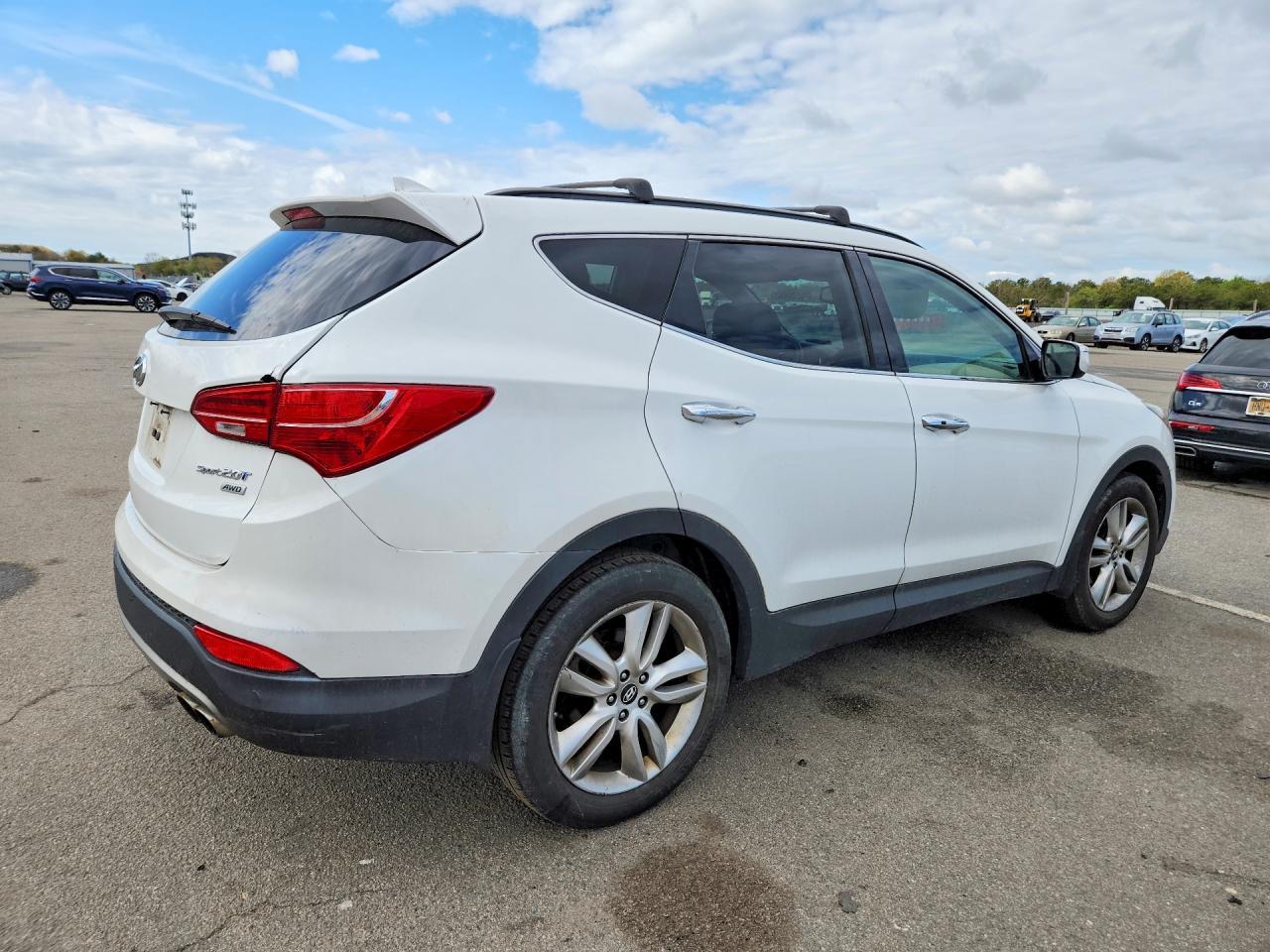 2013 Hyundai Santa Fe Sport 2.0T - Фото 3