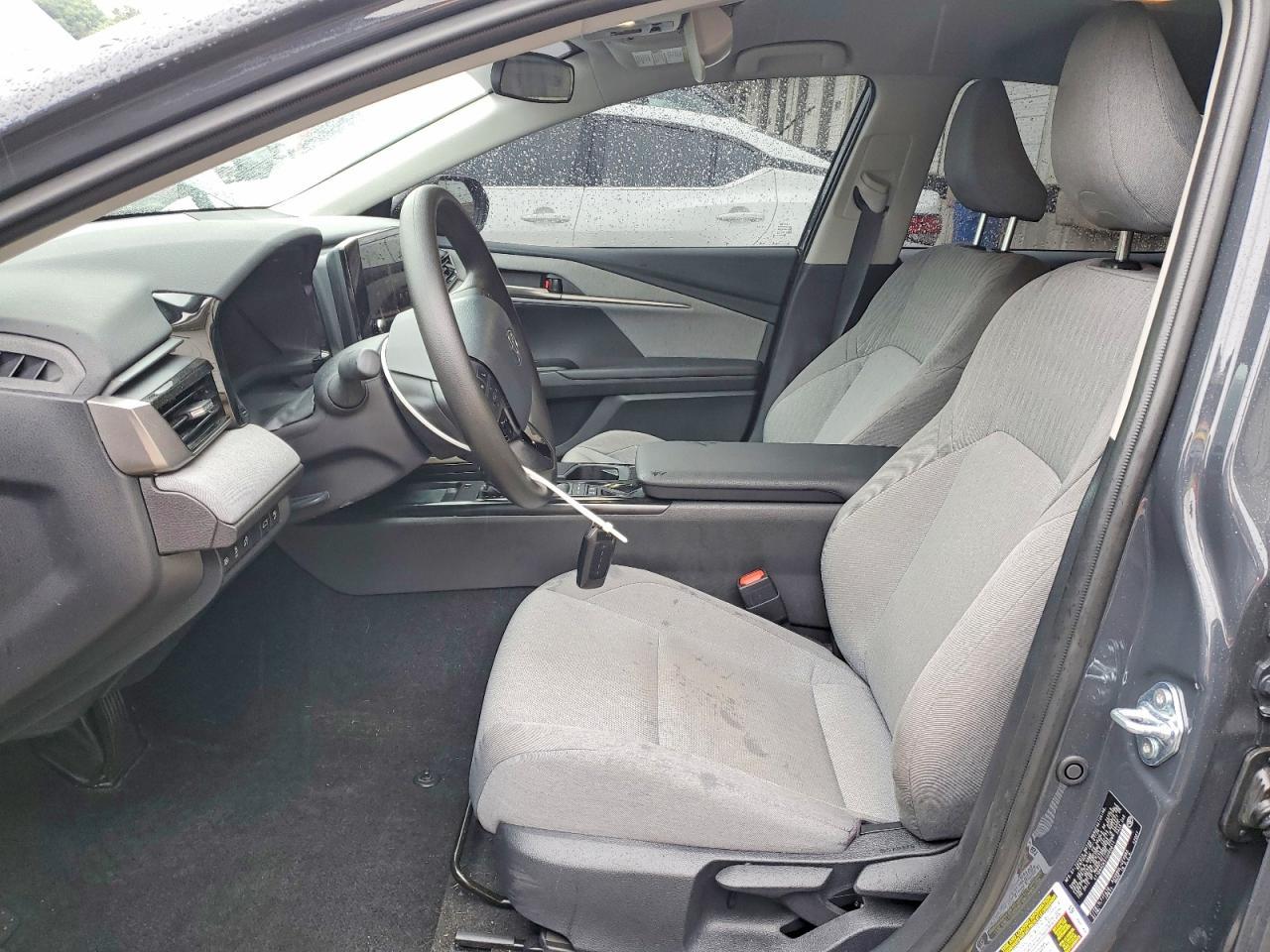 2026 Toyota Camry Le - Фото 7