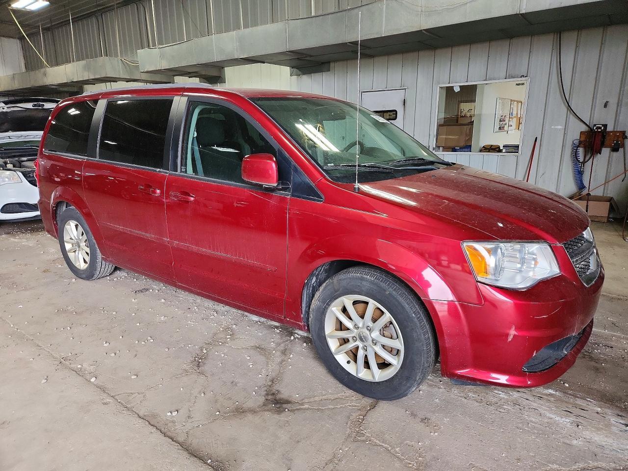 2015 Dodge Grand Caravan Sxt - Фото 4
