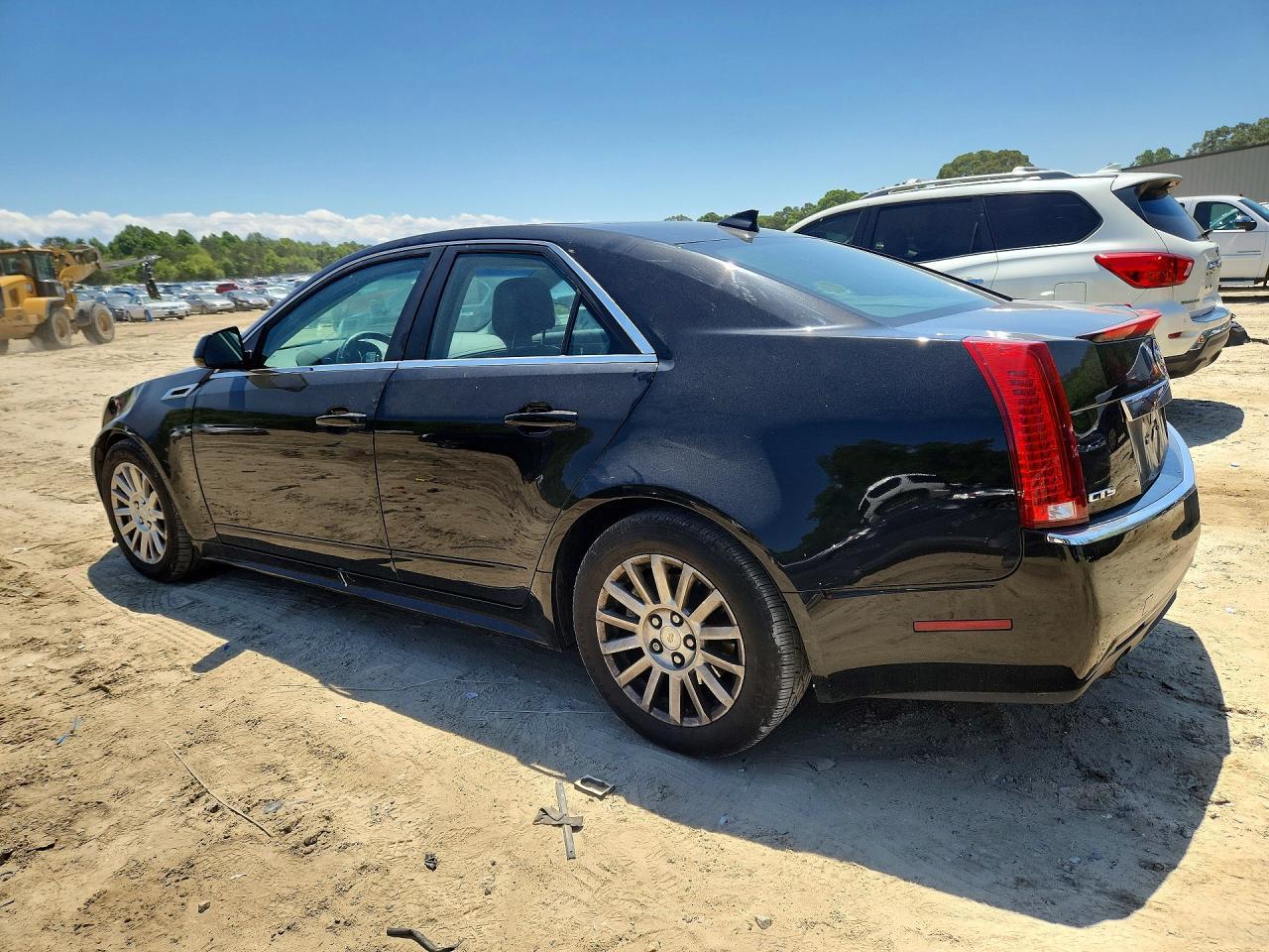 2011 Cadillac Cts - Image 2