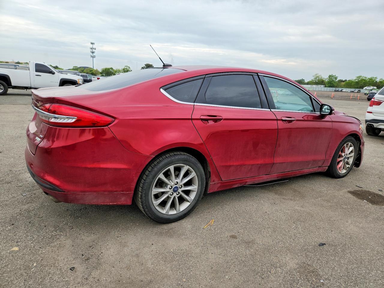 2017 Ford Fusion Se - Фото 3