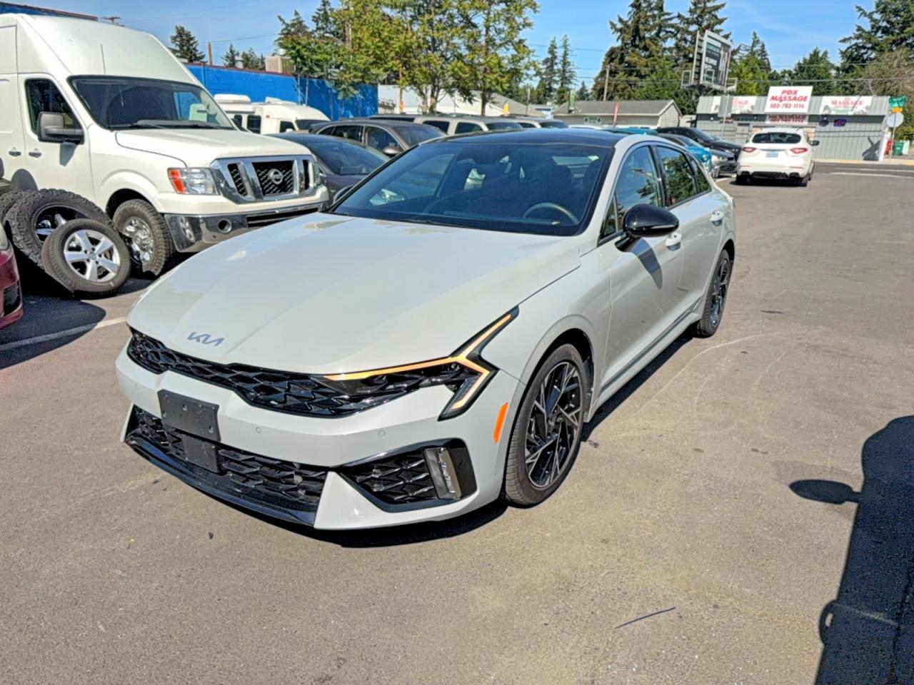 2025 Kia K5 Gt Line - Фото 2