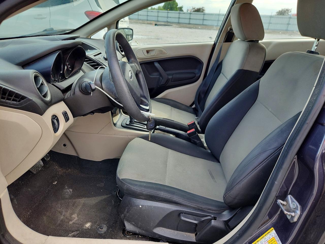 2013 Ford Fiesta - Image 7