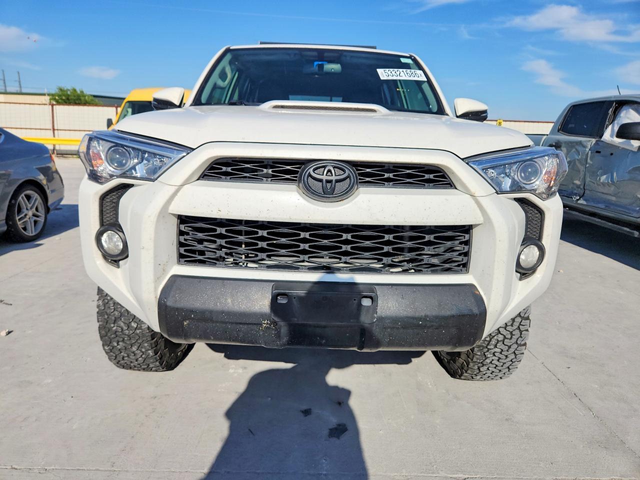 2019 Toyota 4Runner - Image 5