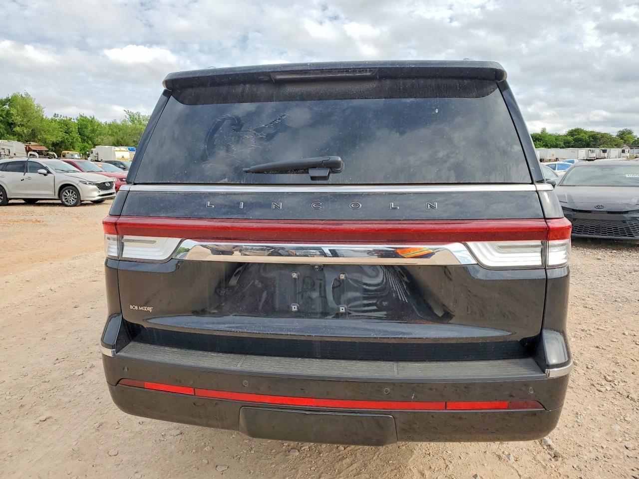 2022 Lincoln Navigator L Black Label - Фото 6