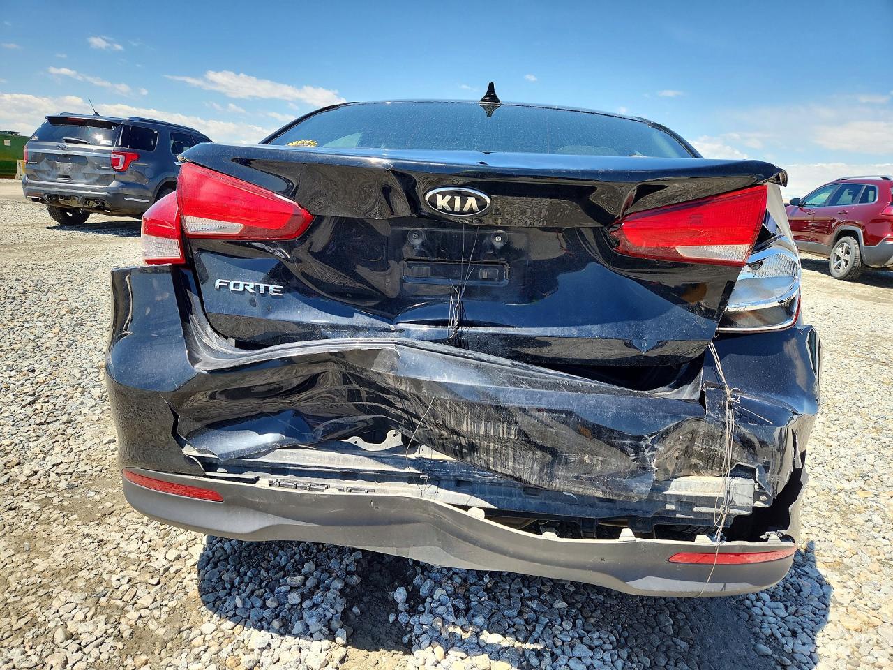 2017 Kia Forte Lx - Image 6
