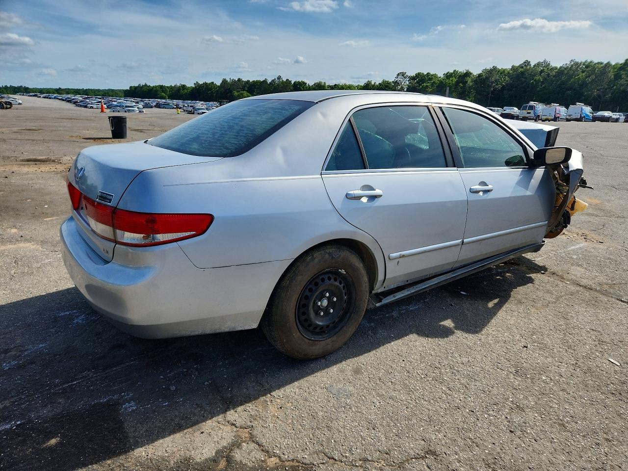 2004 Honda Accord Lx - Image 3