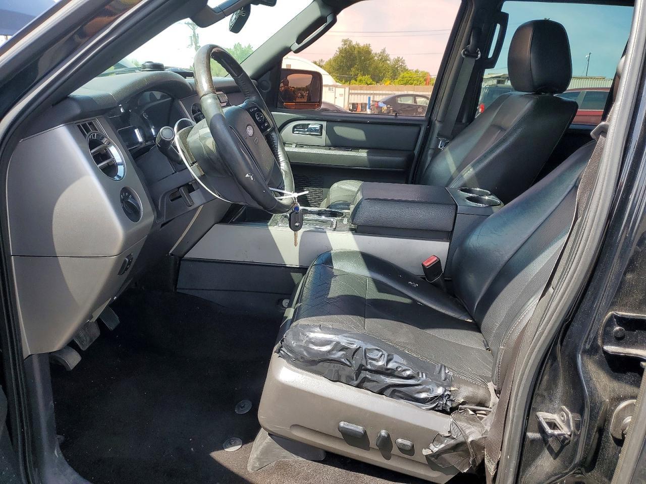 2011 Ford Expedition El Limited - Image 7