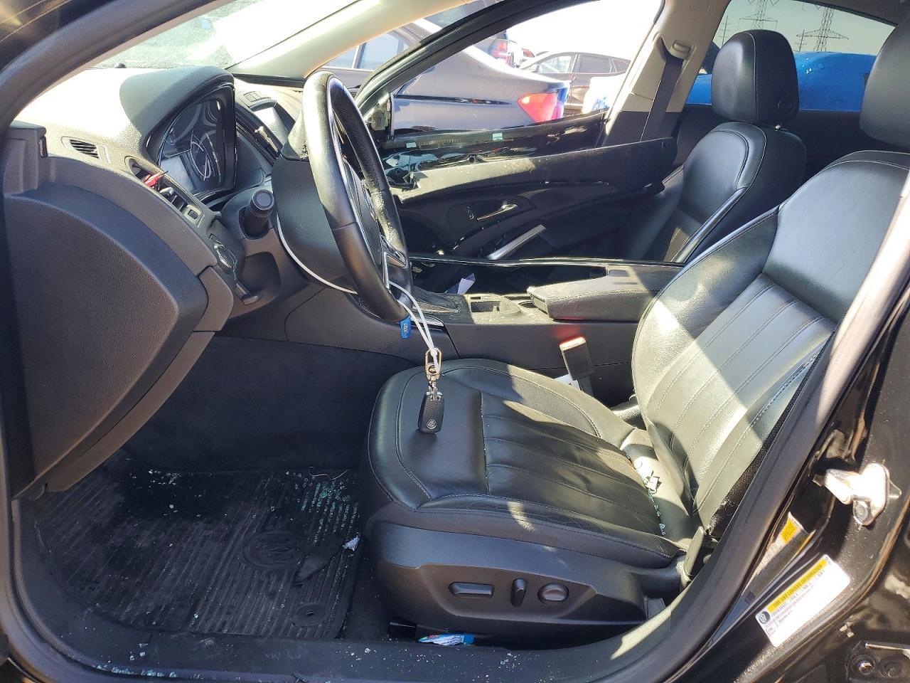 2016 Buick Regal - Image 7
