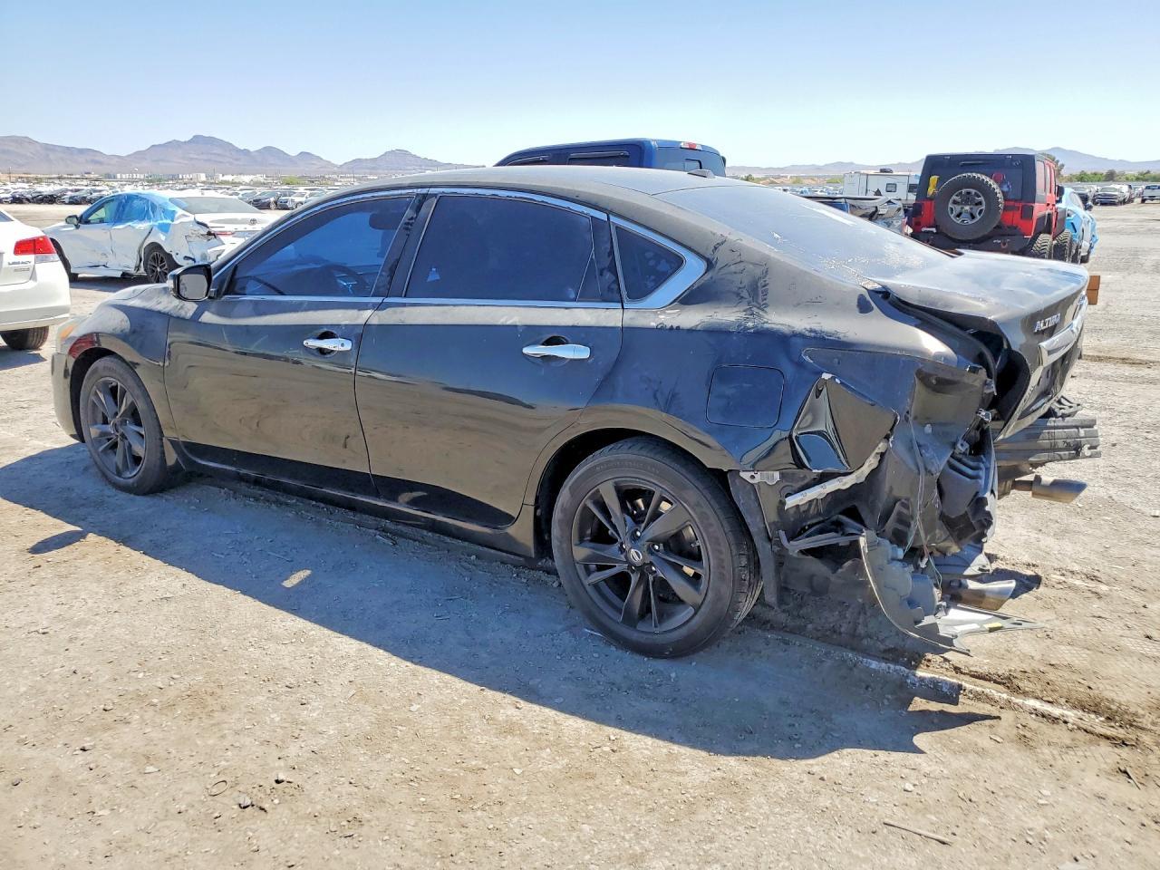2015 Nissan Altima 2.5 Sv - Image 2
