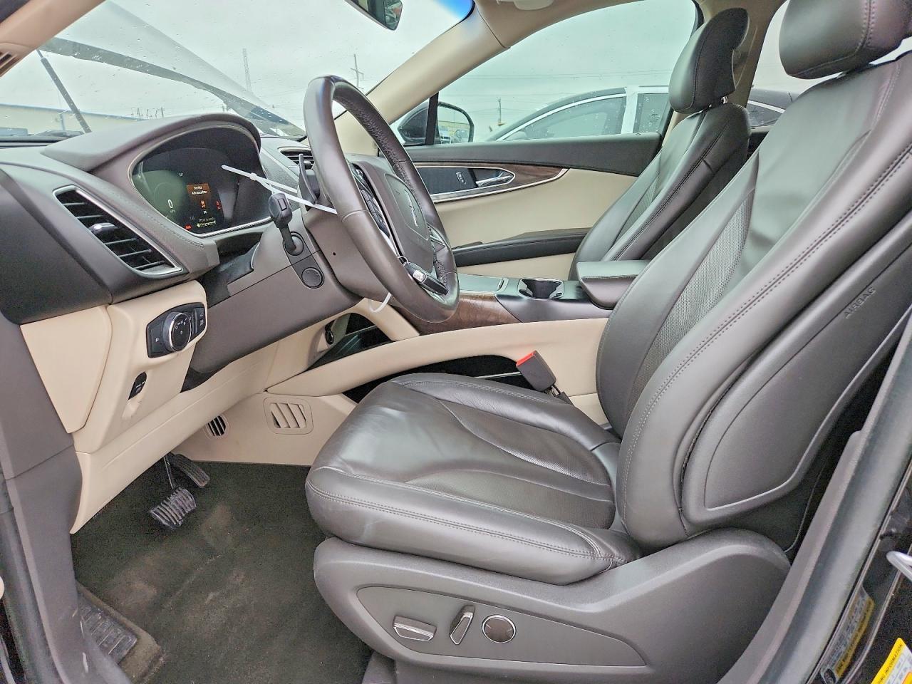 2019 Lincoln Nautilus Select - Image 7