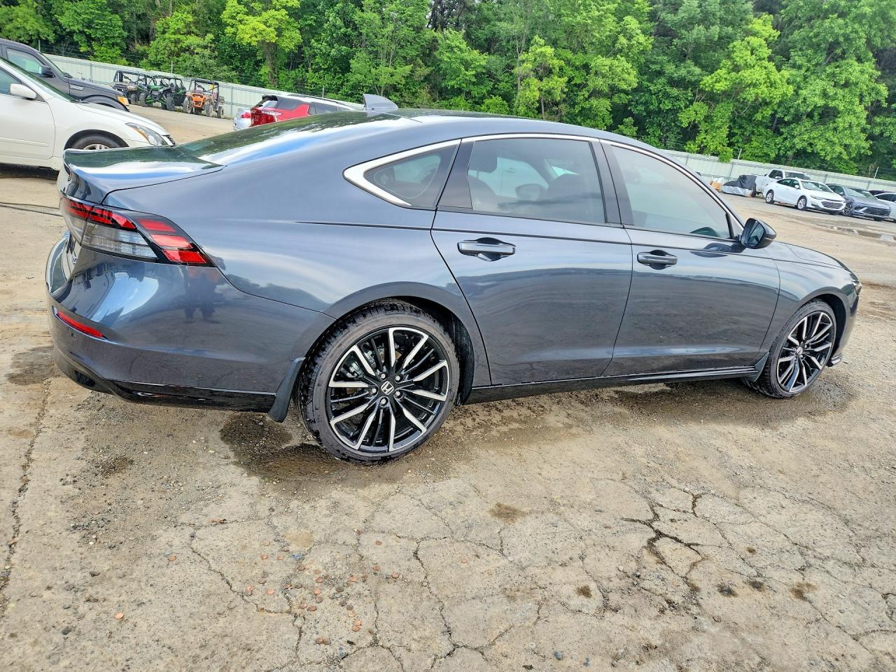 2026 Honda Accord Touring Hybrid - Фото 3