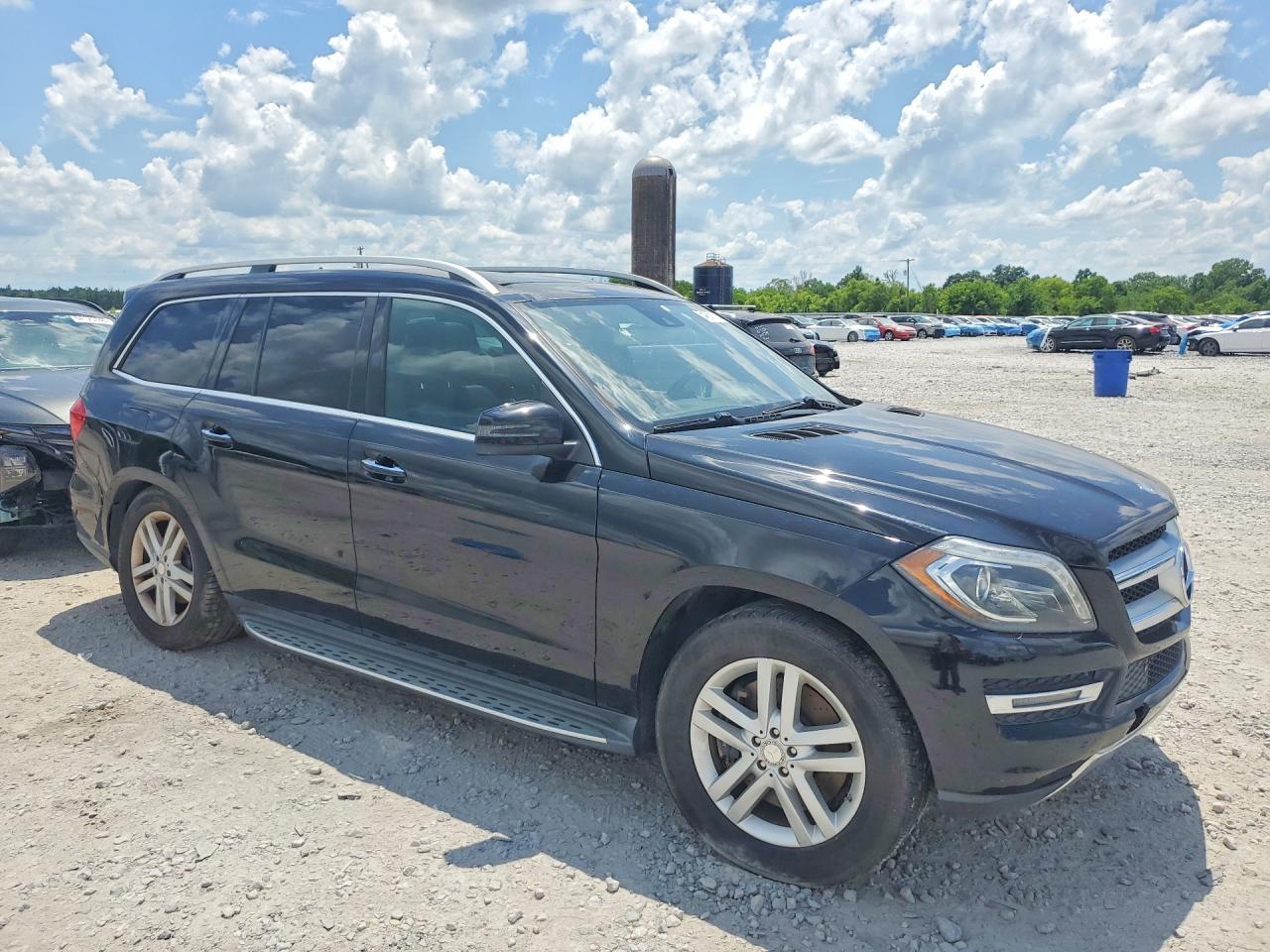 2013 Mercedes-Benz Gl 450 4Matic - Image 4