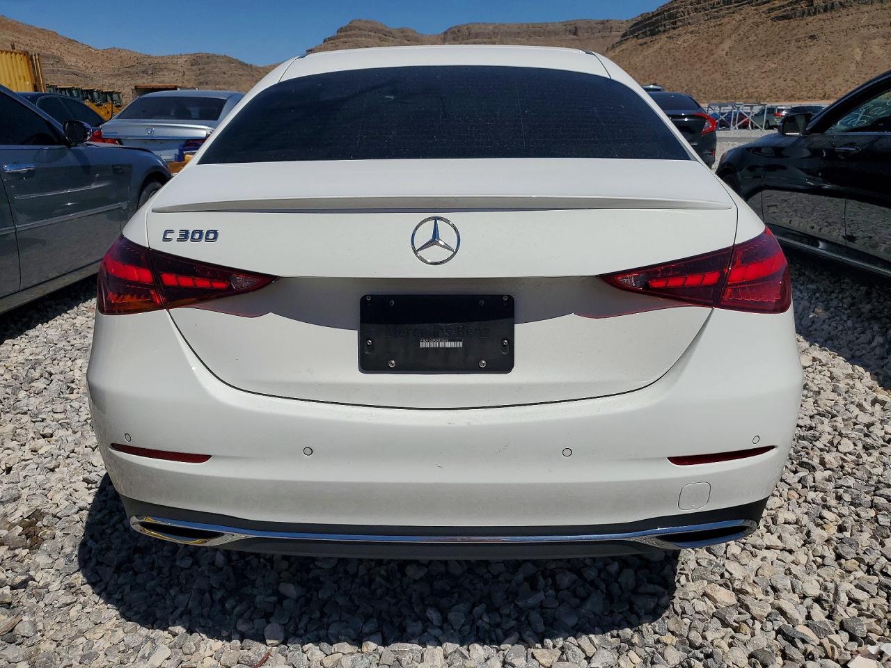 2025 Mercedes-Benz C 300 - Фото 6