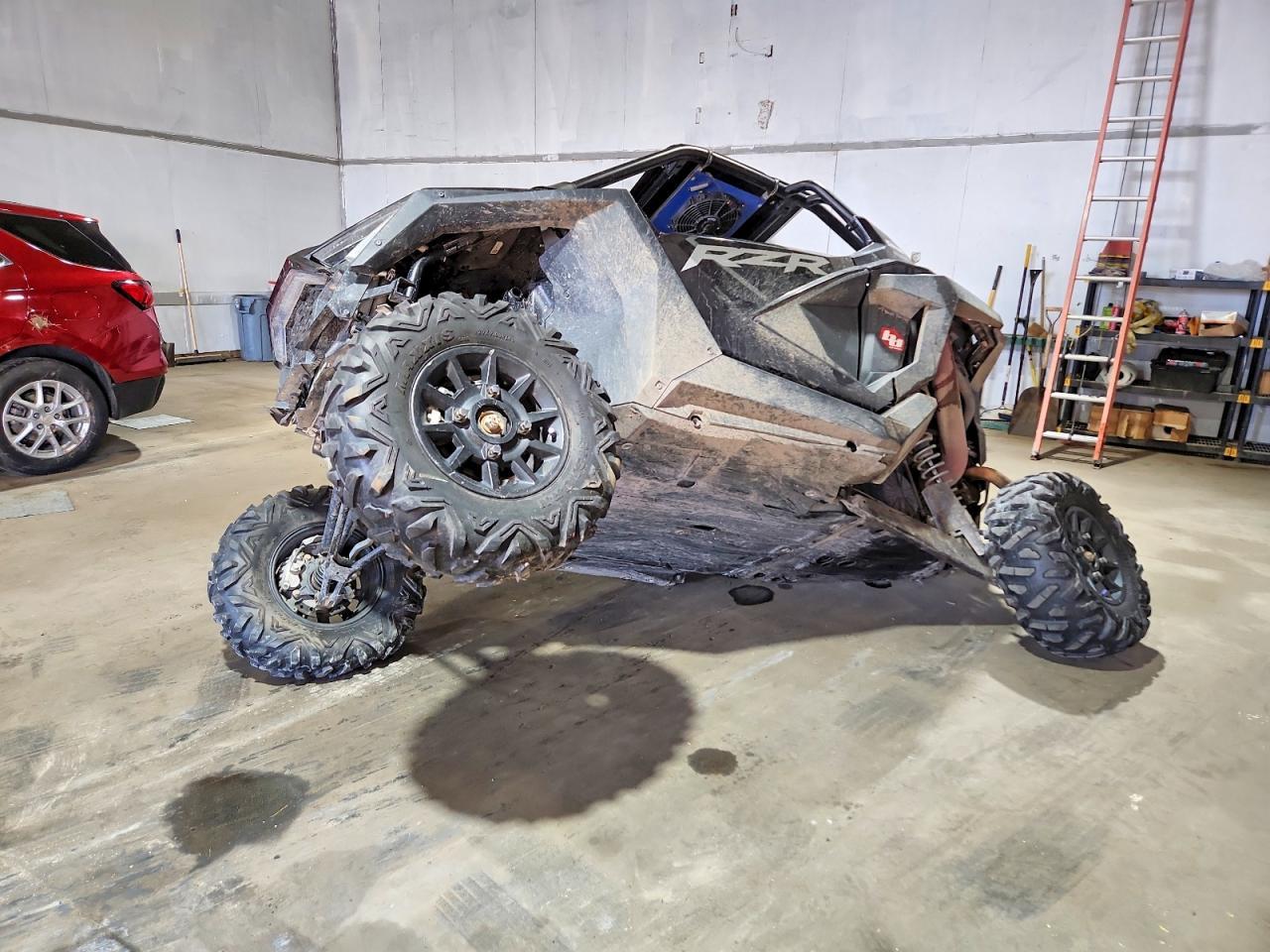 2024 Polaris Rzr Utility Vehicle - Image 2