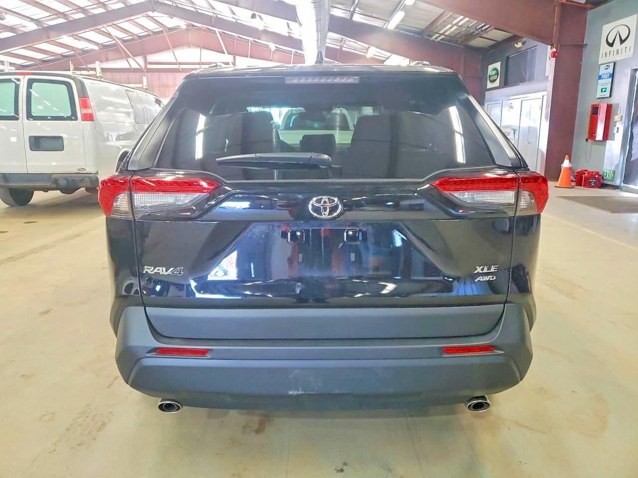 2025 Toyota Rav4 Xle - Фото 6