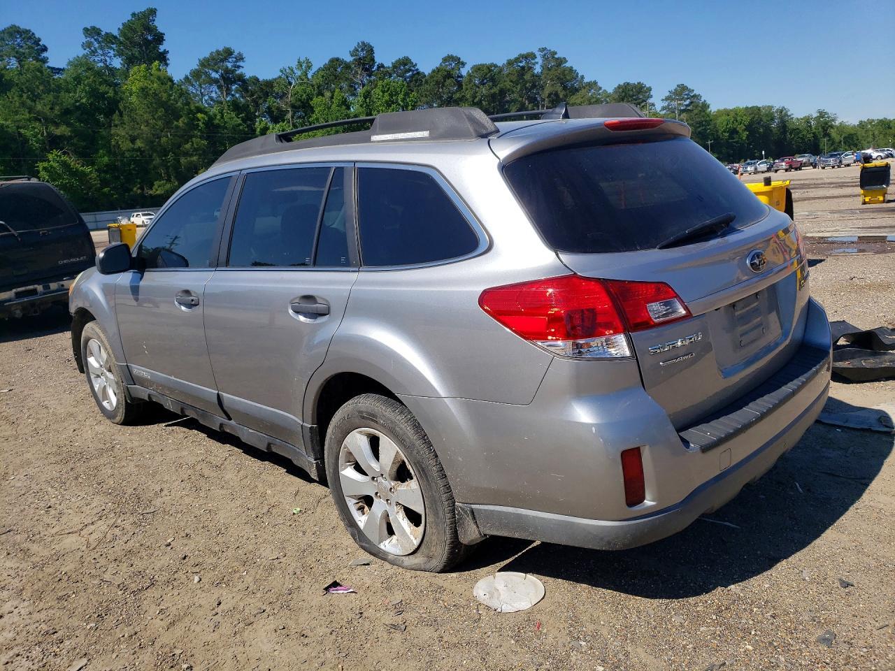 2011 Subaru Outback 2.5I Limited - Image 2