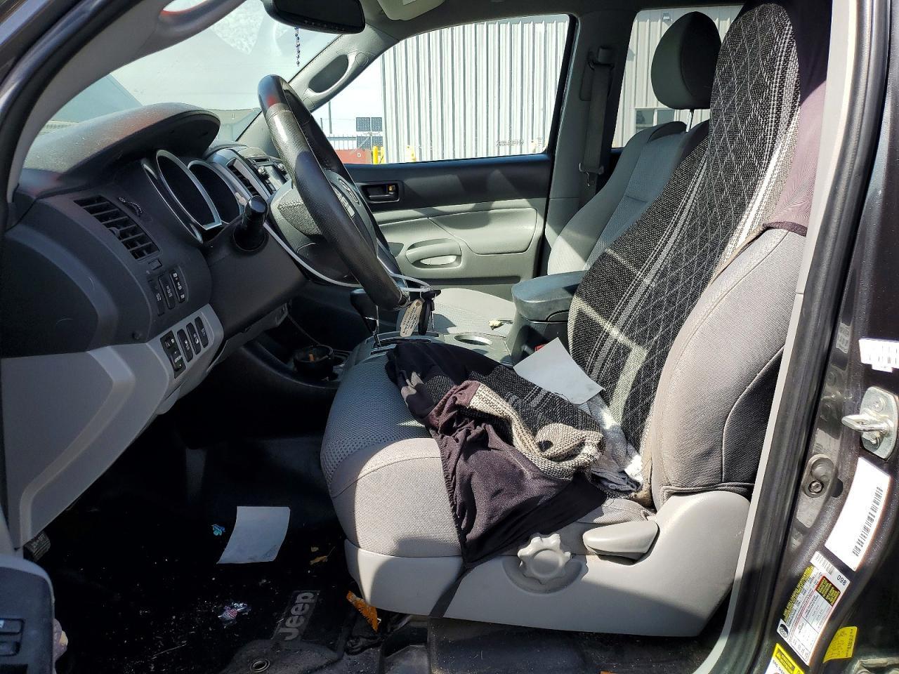 2012 Toyota Tacoma V6 - Image 7