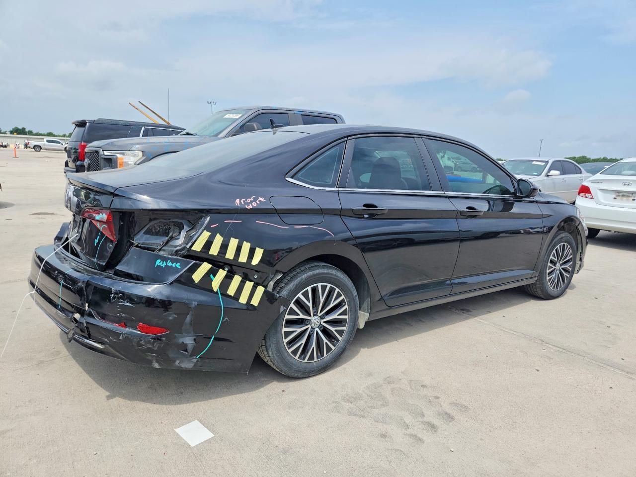 2021 Volkswagen Jetta S - Фото 3