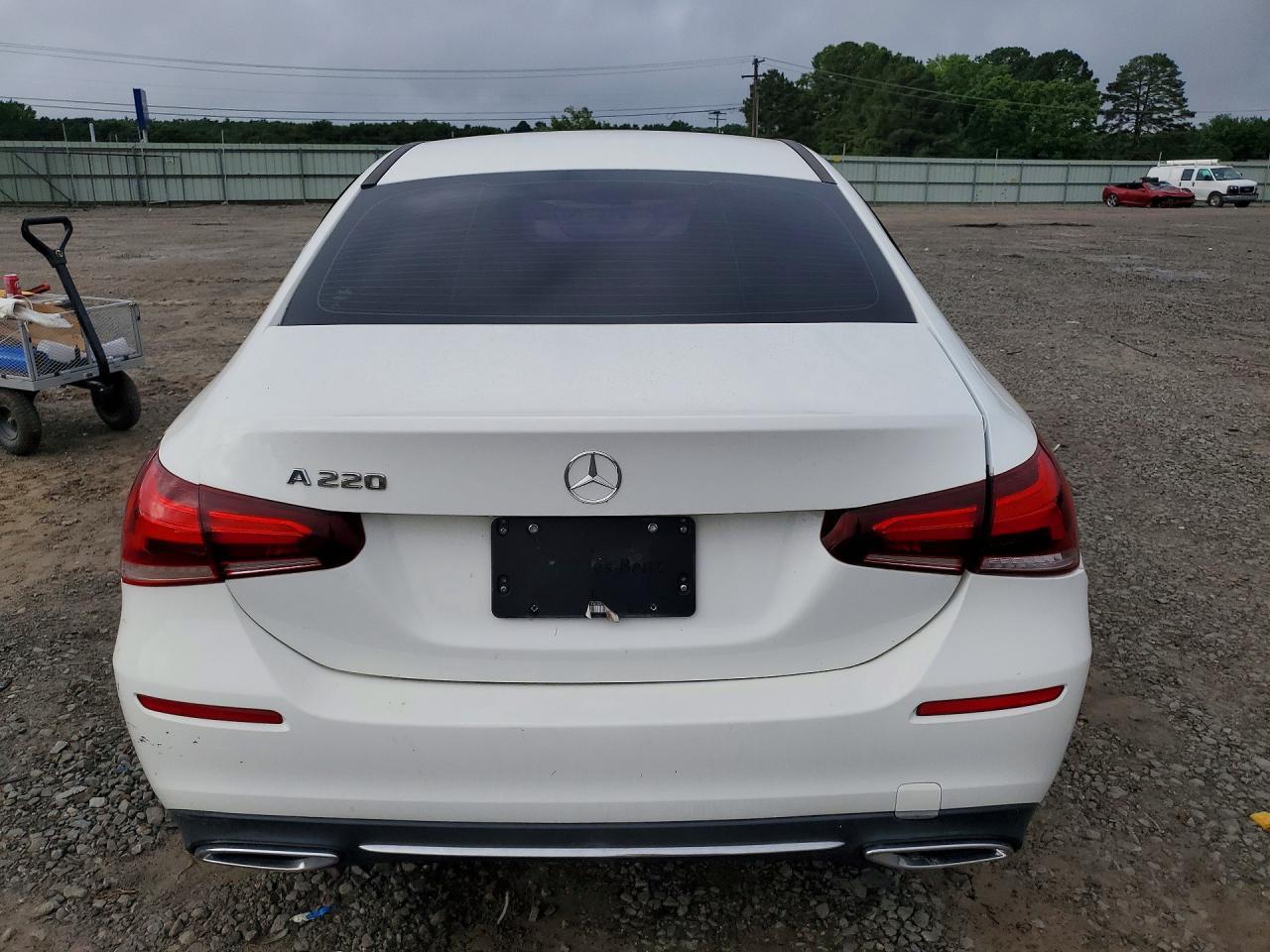 2019 Mercedes-Benz A 220 - Фото 6