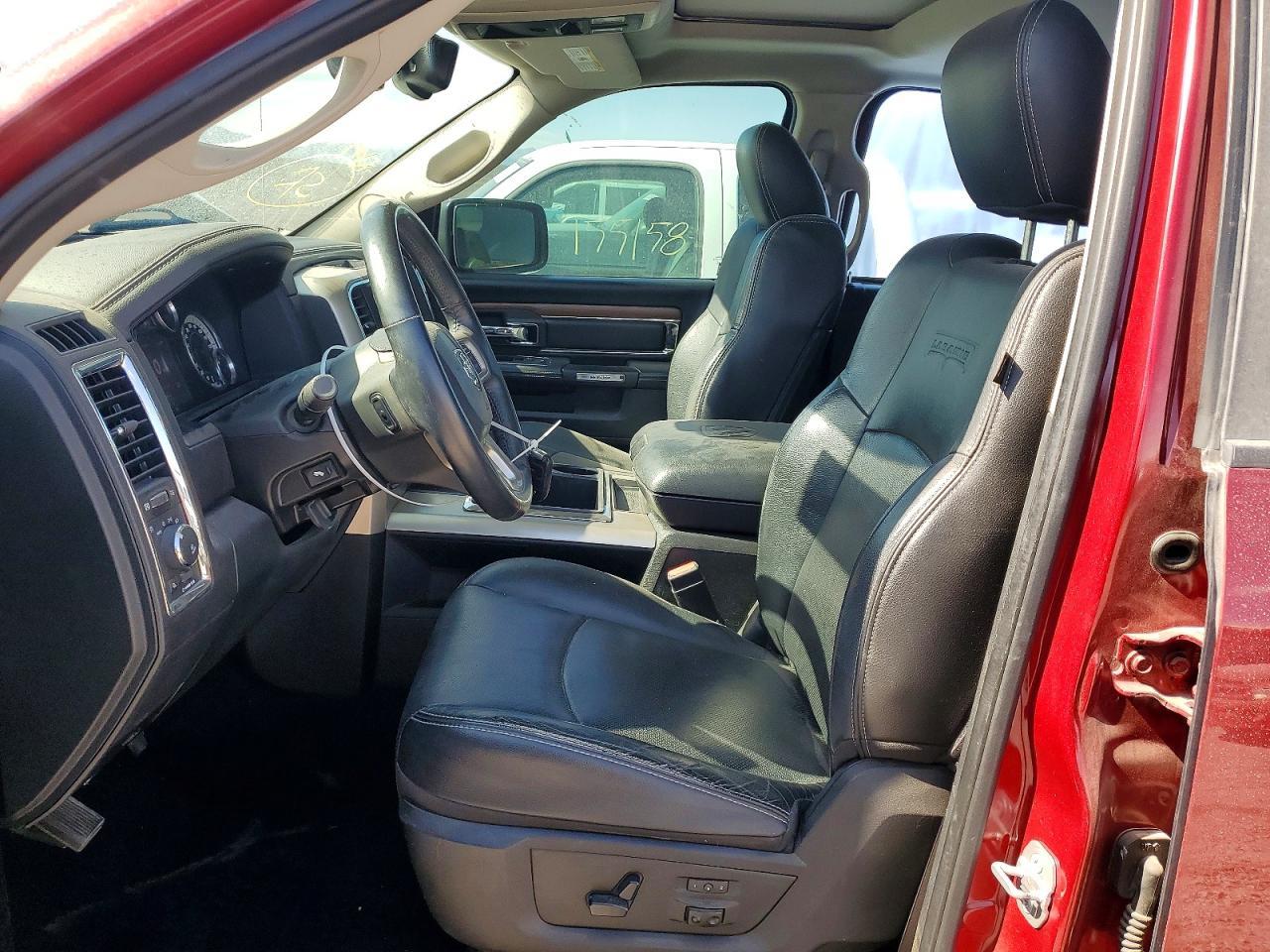 2015 Ram 1500 Laramie - Фото 7