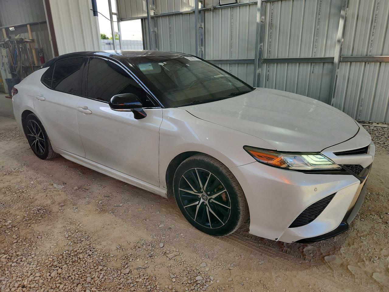 2018 Toyota Camry Xse - Фото 4