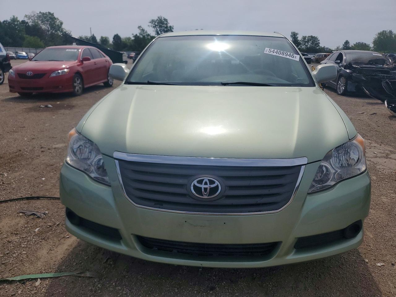 2010 Toyota Avalon Xl - Image 5