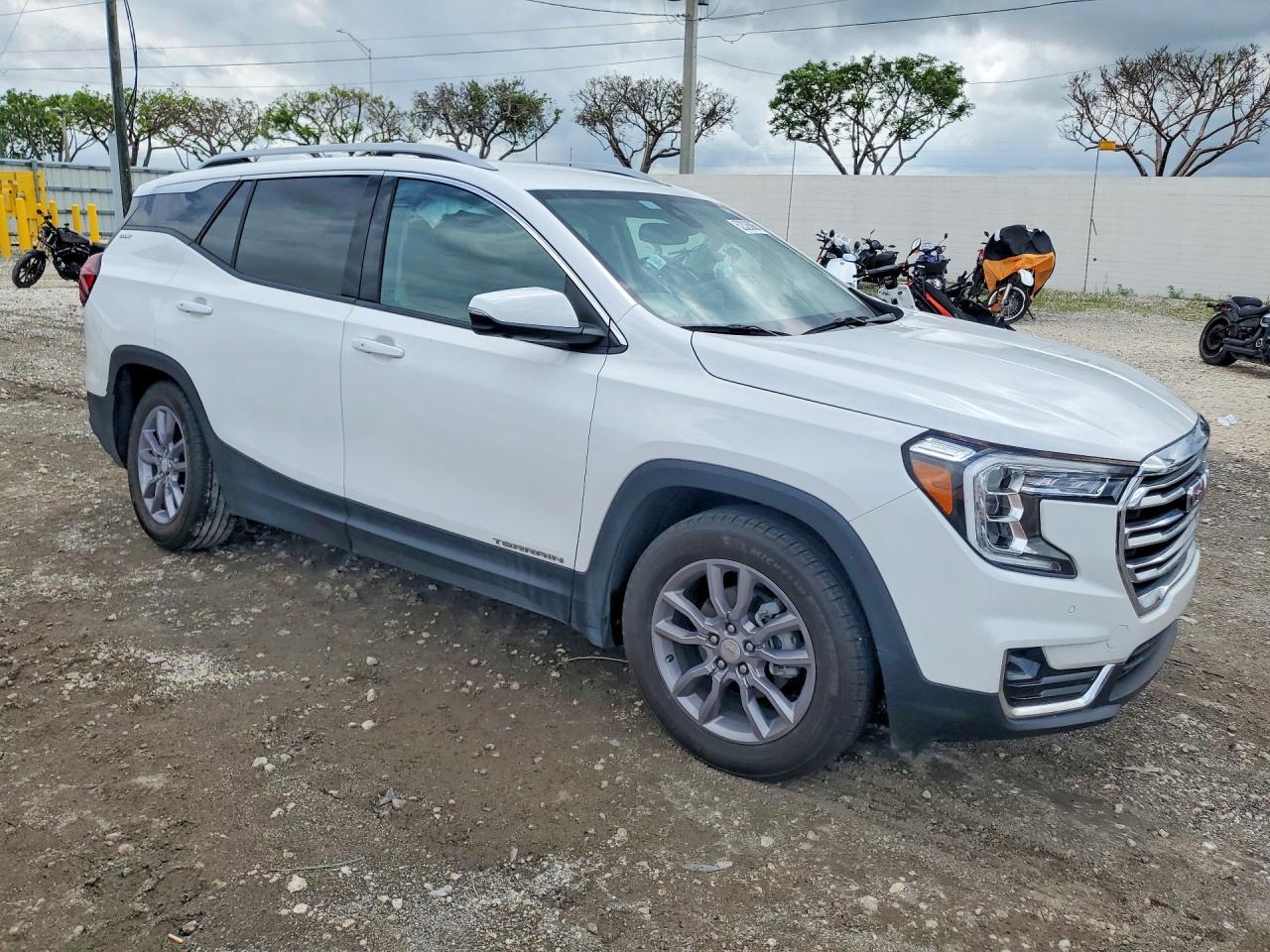 2024 GMC Terrain Slt - Фото 4