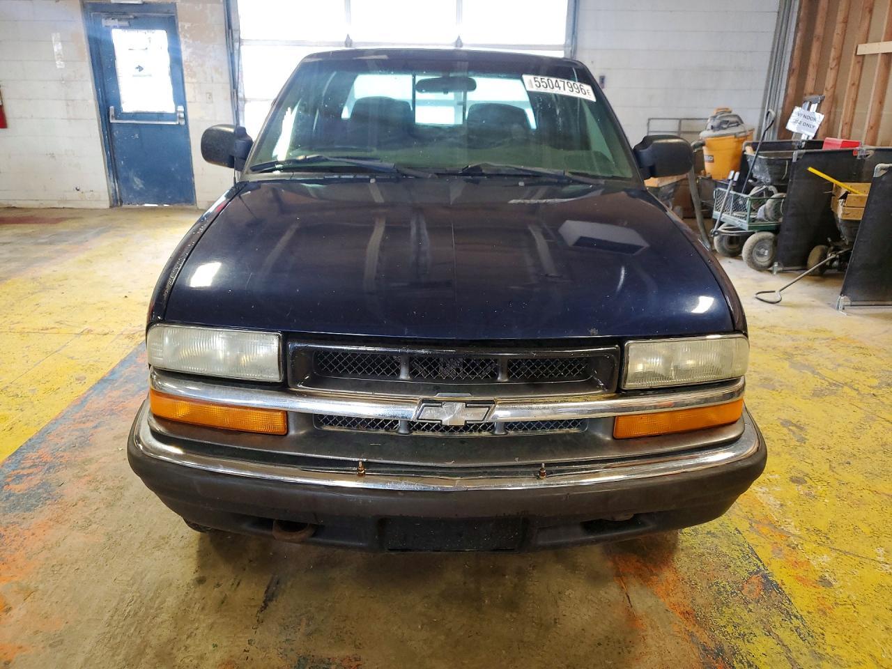 2001 Chevrolet S Truck S10 - Фото 5