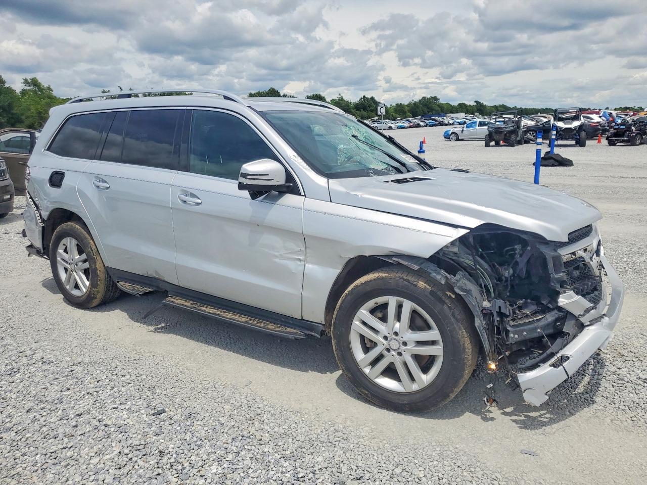 2015 Mercedes-Benz Gl 450 4Matic - Image 4