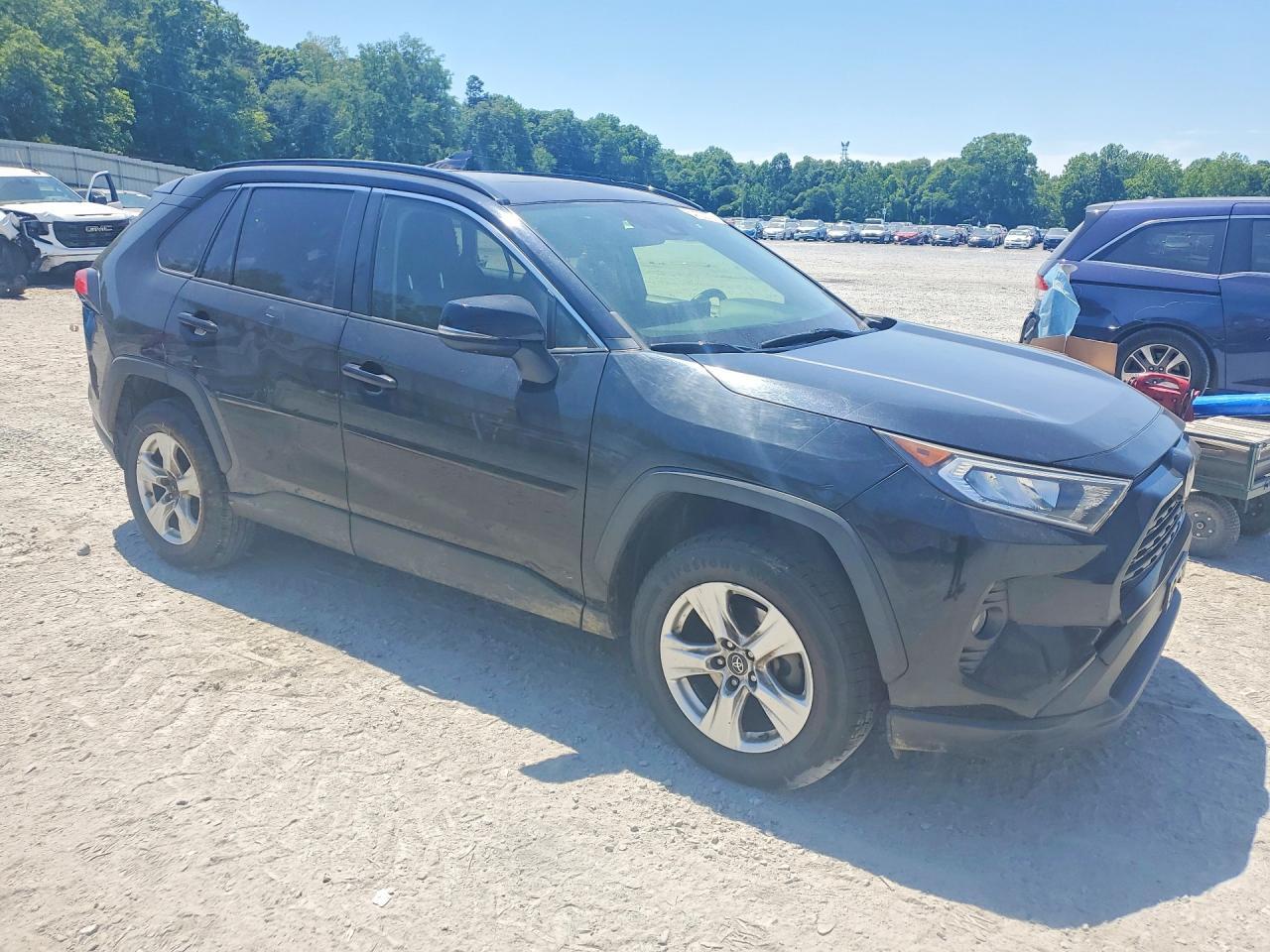 2019 Toyota Rav4 Xle - Фото 4
