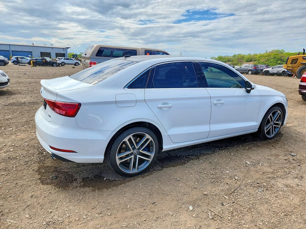 2019 Audi A3 Premium - Фото 3