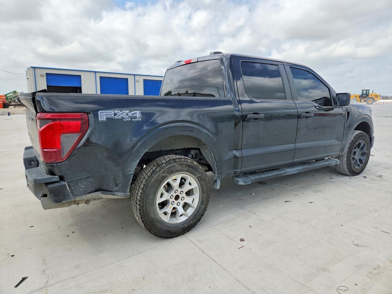 2024 Ford F150 Stx - Фото 3