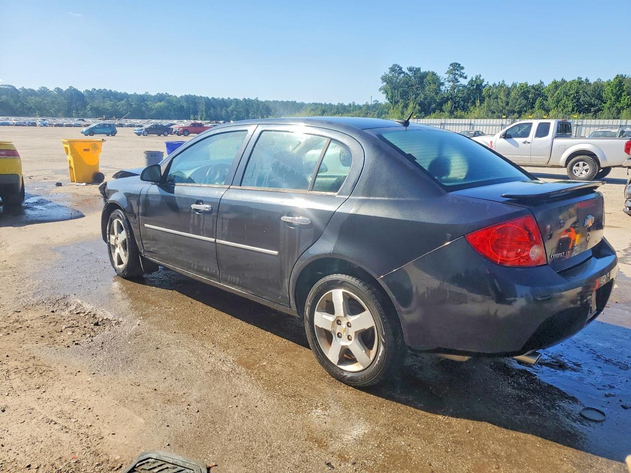 2010 Chevrolet Cobalt 1Lt - Фото 2