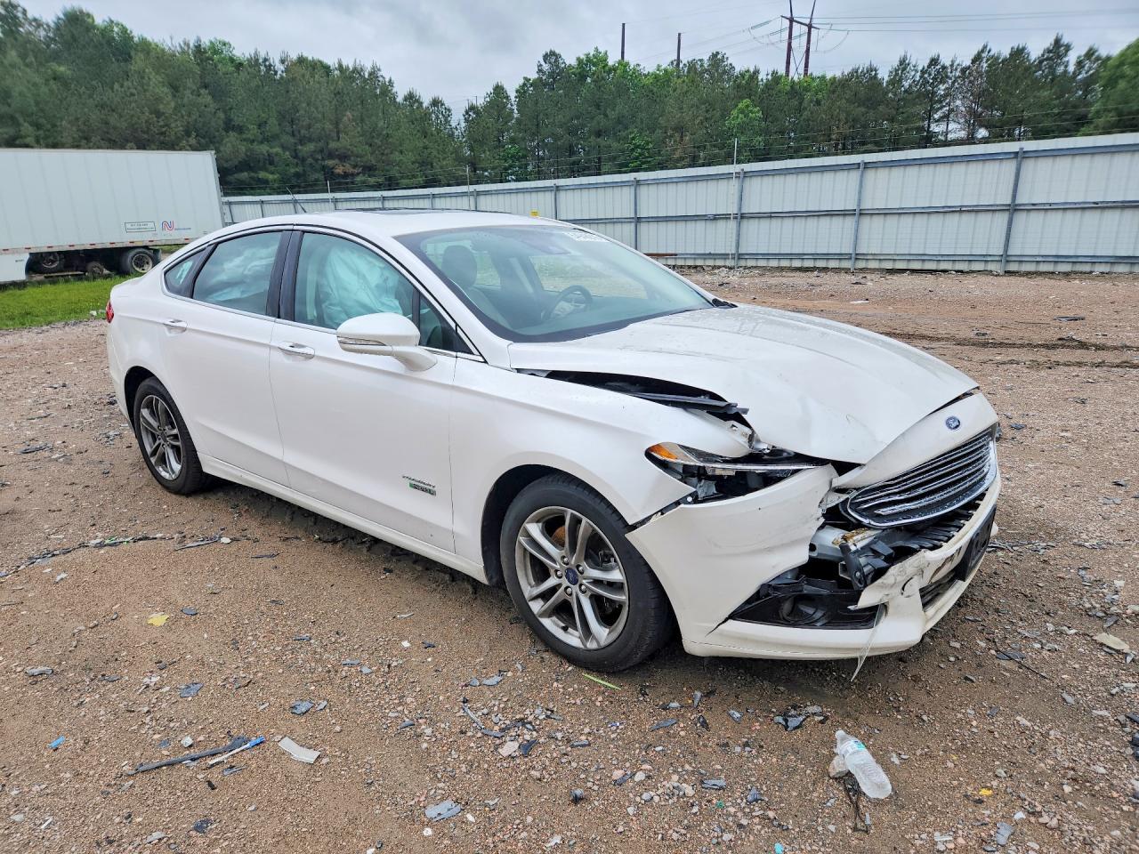 2016 Ford Fusion Titanium Phev - Фото 4