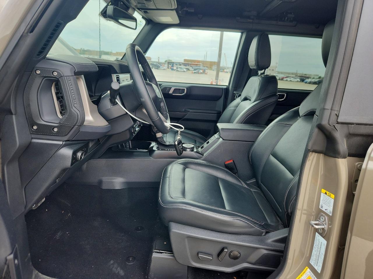 2025 Ford Bronco Outer Banks - Фото 7