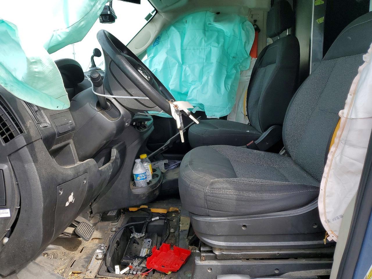 2020 Ram Promaster 3500 Delivery Van - Фото 7