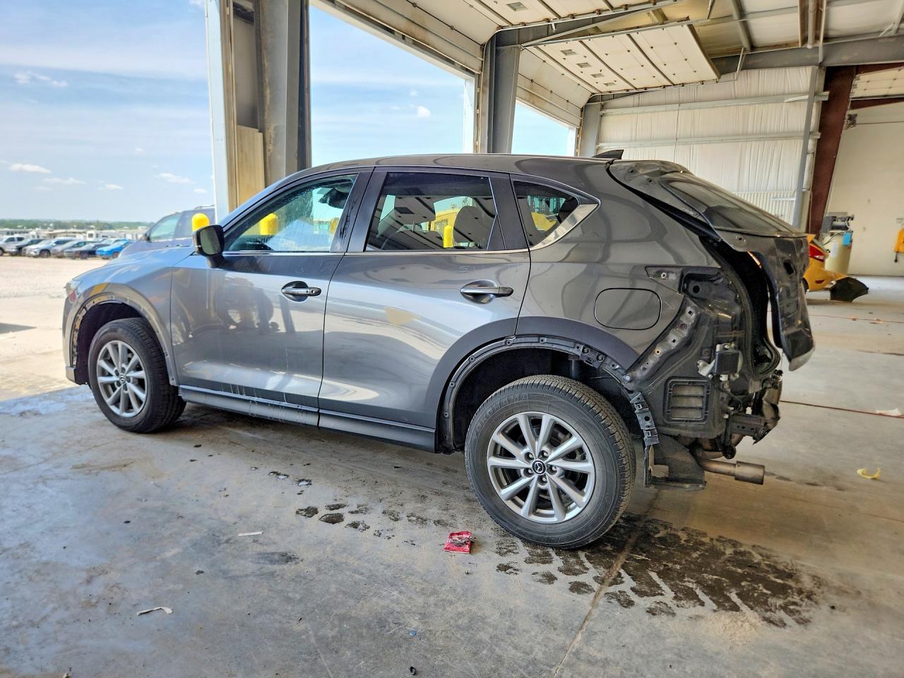 2023 Mazda Cx-5 Preferred - Image 2
