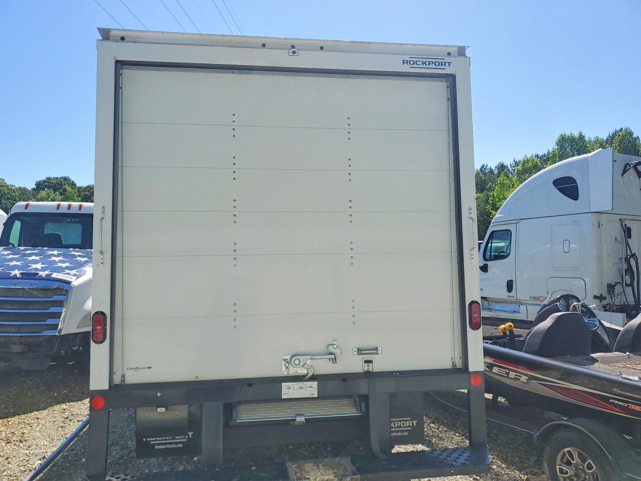 2026 Ford E350 - Box Truck - Фото 6