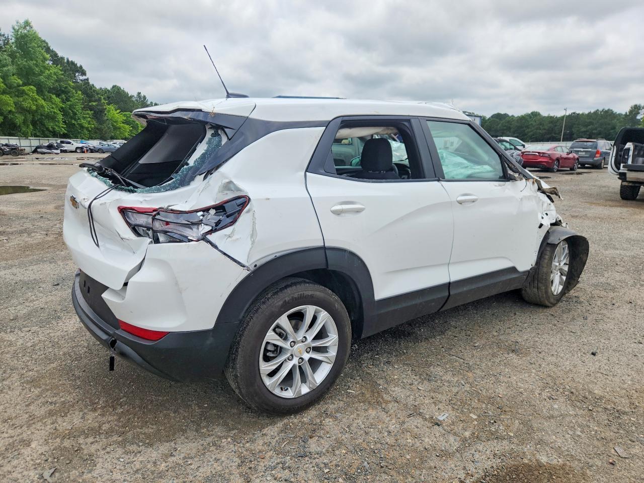 2023 Chevrolet Trailblazer Ls - Фото 3