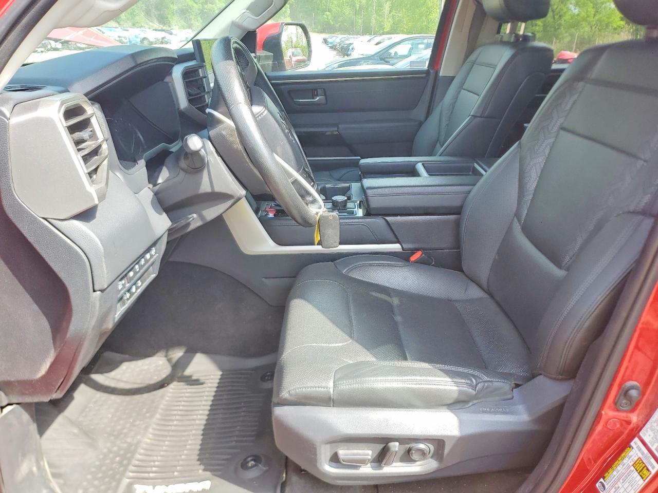 2022 Toyota Tundra Limited - Фото 7